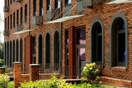  ������ � �����-���������� � ����� ���